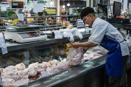 ثبات در بازار گوشت مرغ؛ هر کیلو 78 هزار تومان - خبرگزاری تیتروز | اخبار ایران و جهان