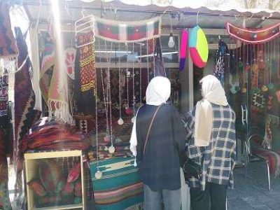 19 بازارچه صنایع دستی در شهرهای لرستان دایر است