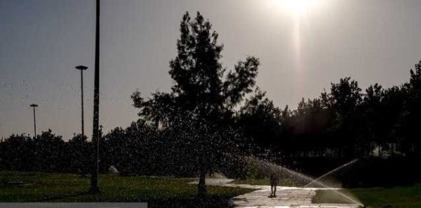 هوای تهران گرم تر می شود/ پیش بینی وزش باد شدید و خیزش گرد و خاک