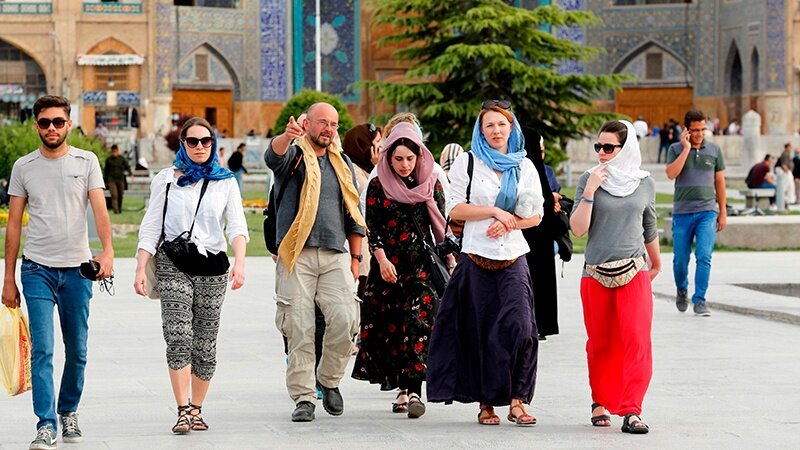 گردشگری ورودی ایران متوقف شده است/ فصل  آینده هم از دست رفت/ فقط گردشگرانی  از کشورهای عربی به ویژه عراق به ایران سفر می کنند