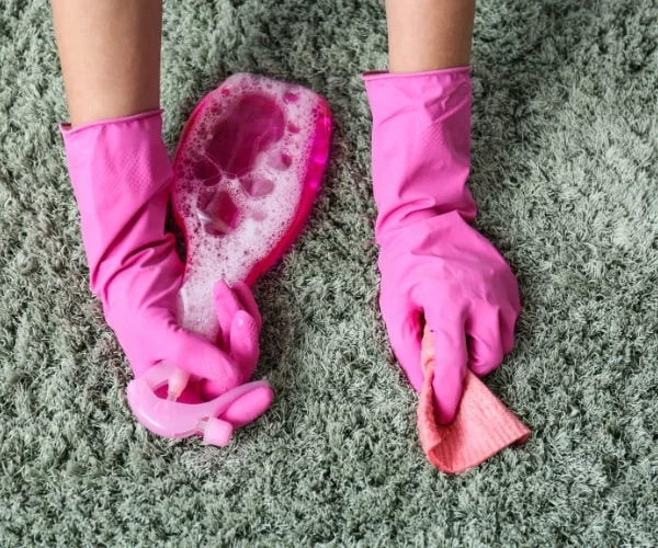 2 روش ساده برای جلوگیری از ساییدگی فرش