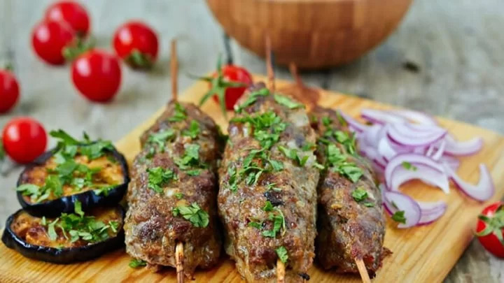 طرز تهیه گشنیز کباب